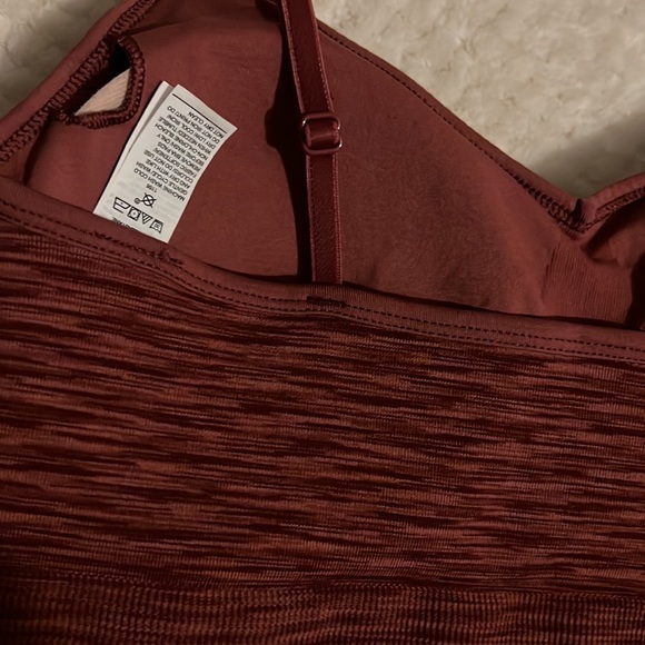 Old Navy seamless sports bra size large, nwt - Picture 5 of 7